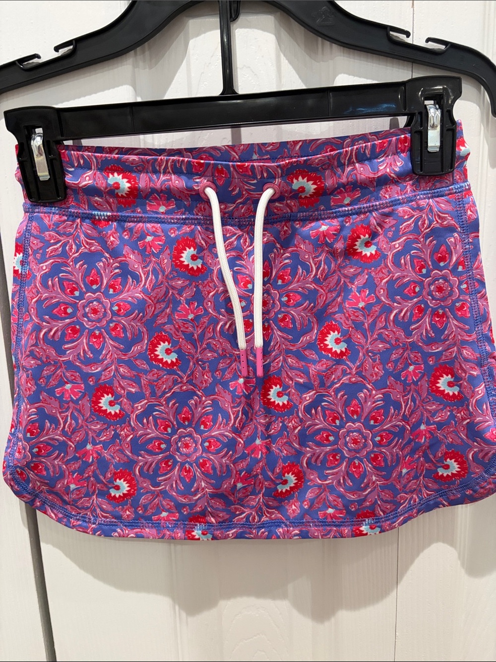 Floral Drawstring girl Mini Skort in Purple and Pink. Vineyard Vines SM 7/8